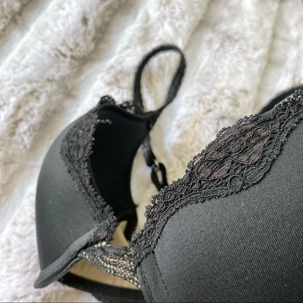 Wacoal 32B push-up Bra - Picture 6 of 10